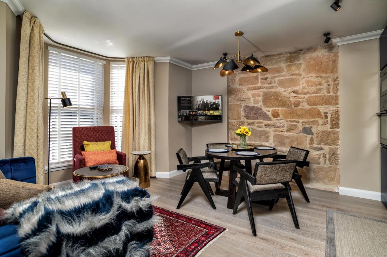 Pamper Yourself In Our Double Sized Copper Tub -2 Bedroom Villa Inverness Bagian luar foto